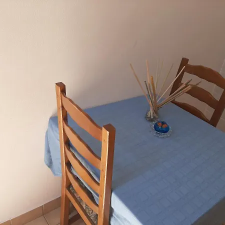 53 Apartment *